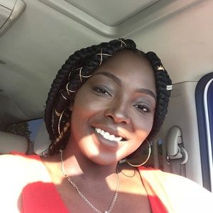 Meet your Posher, Rachel